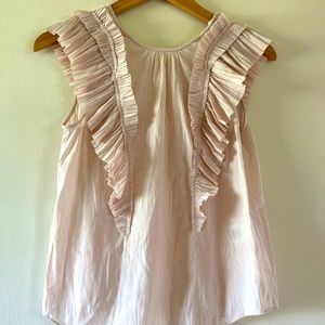 Super cute summer blouse!